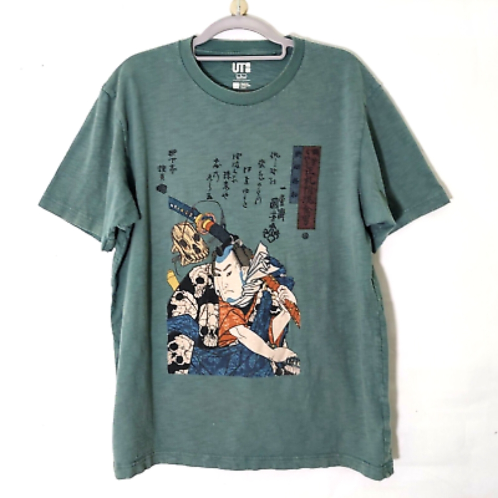 UT Uniqlo x Museum Of Fine Art Boston Shirt S Ukiyo-e Japanese Graphic Short Slv